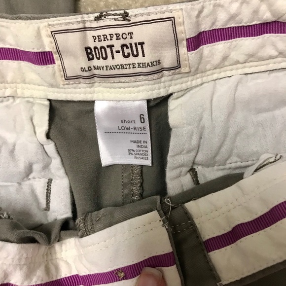 Old Navy Boot cut size 6 - Picture 2 of 2